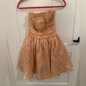 Collective The Label Petite Strapless Embroidered Dress | US 4 | Blush Peach